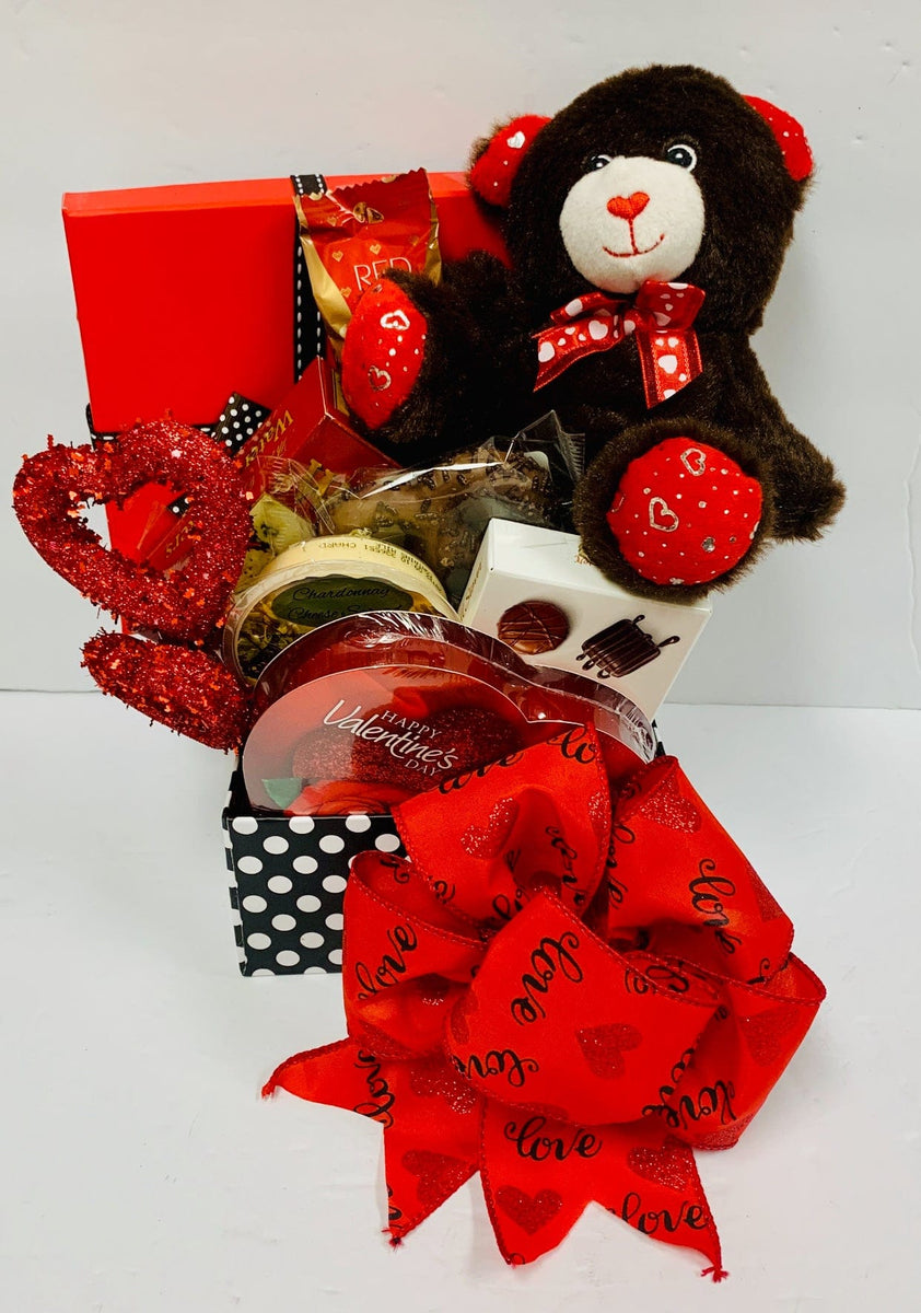 Sweet Cheeks *New Gift Baskets By Design SB, Inc.